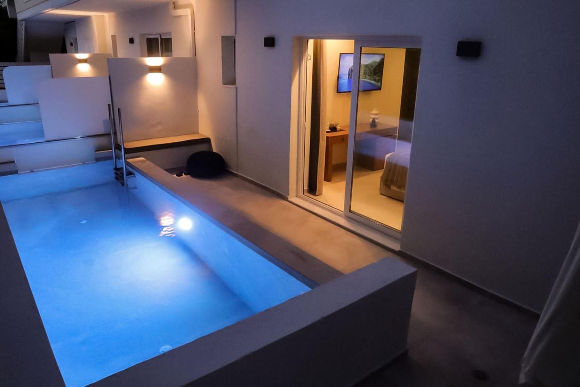 Rhotheon Suites In Ialysos  Exteriör bild